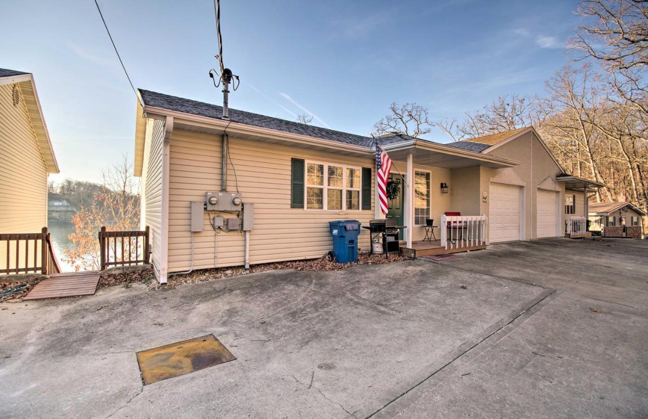 Waterfront Townhome With Private Dock And Lake Views Lake Ozark Εξωτερικό φωτογραφία