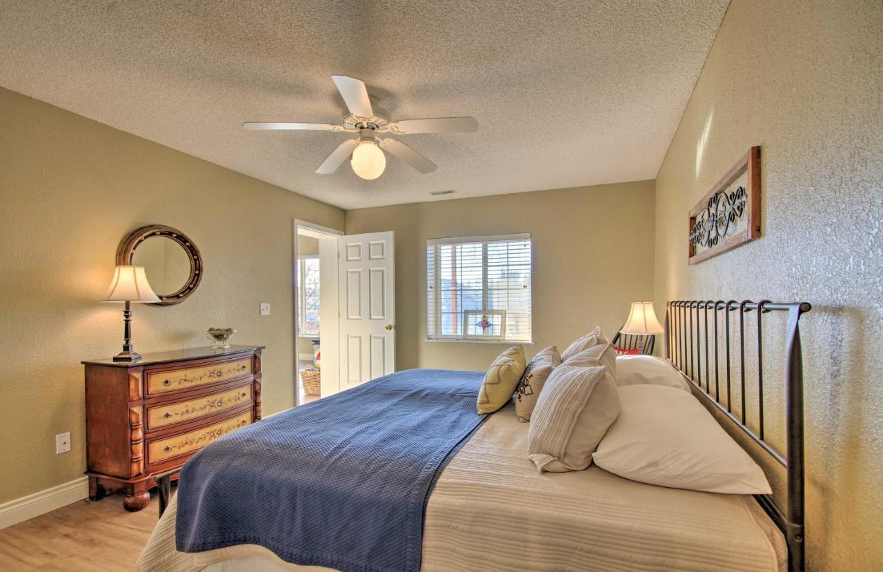 Waterfront Townhome With Private Dock And Lake Views Lake Ozark Εξωτερικό φωτογραφία