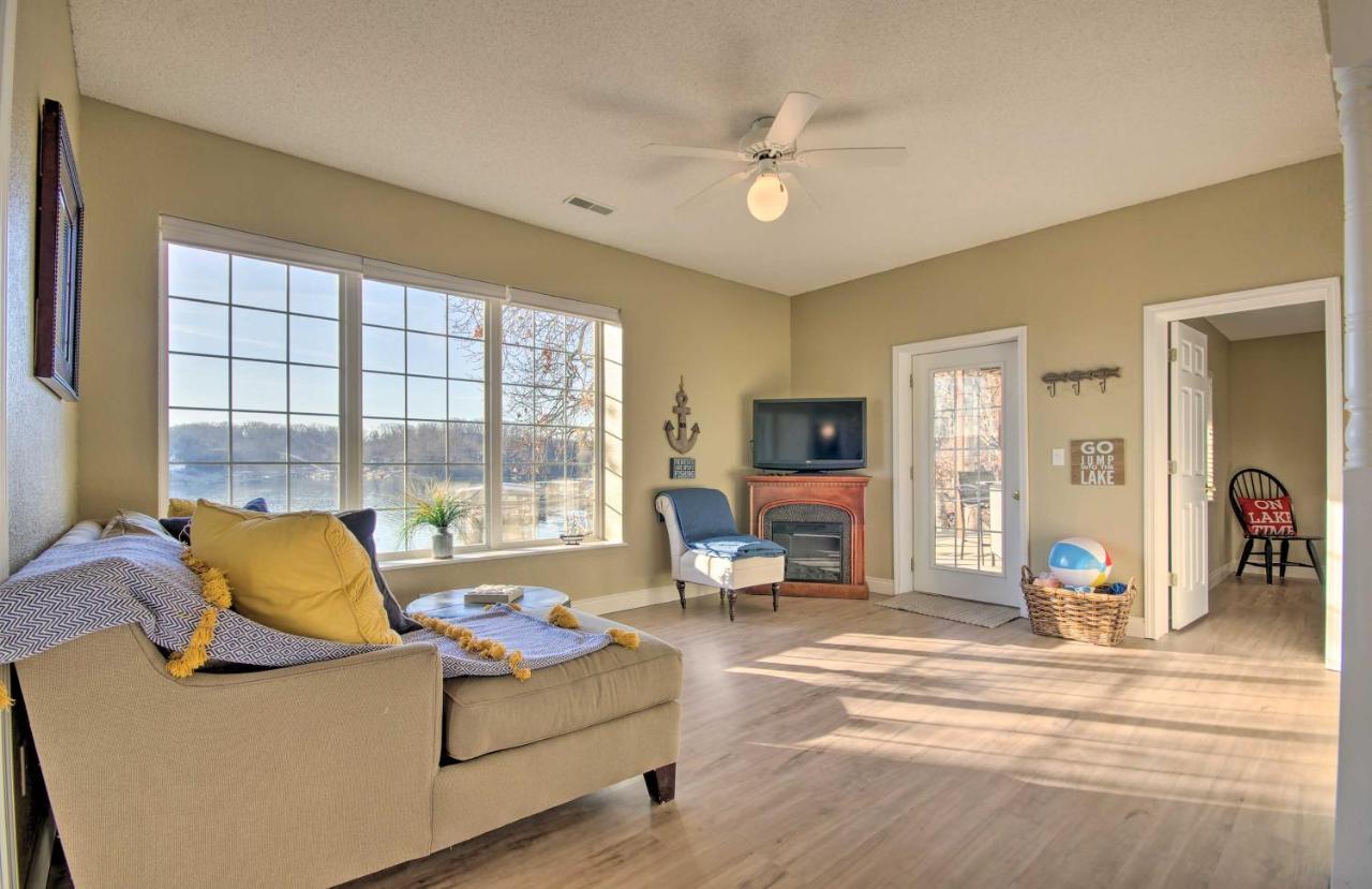 Waterfront Townhome With Private Dock And Lake Views Lake Ozark Εξωτερικό φωτογραφία