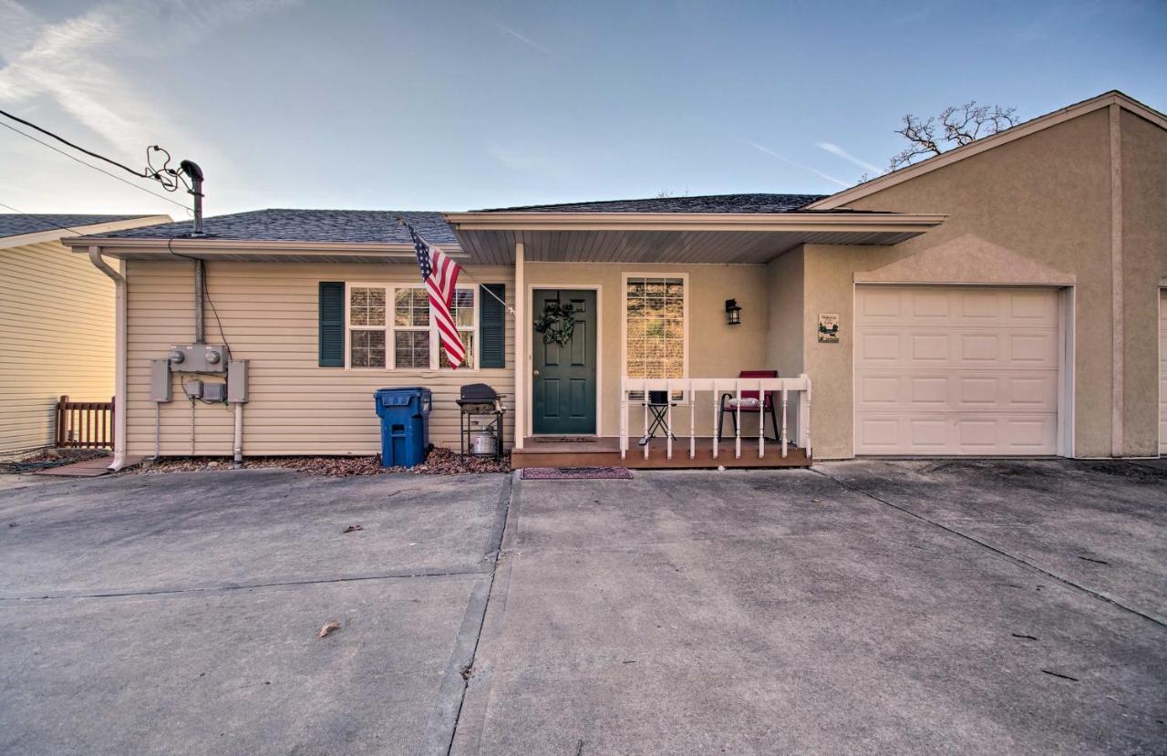 Waterfront Townhome With Private Dock And Lake Views Lake Ozark Εξωτερικό φωτογραφία